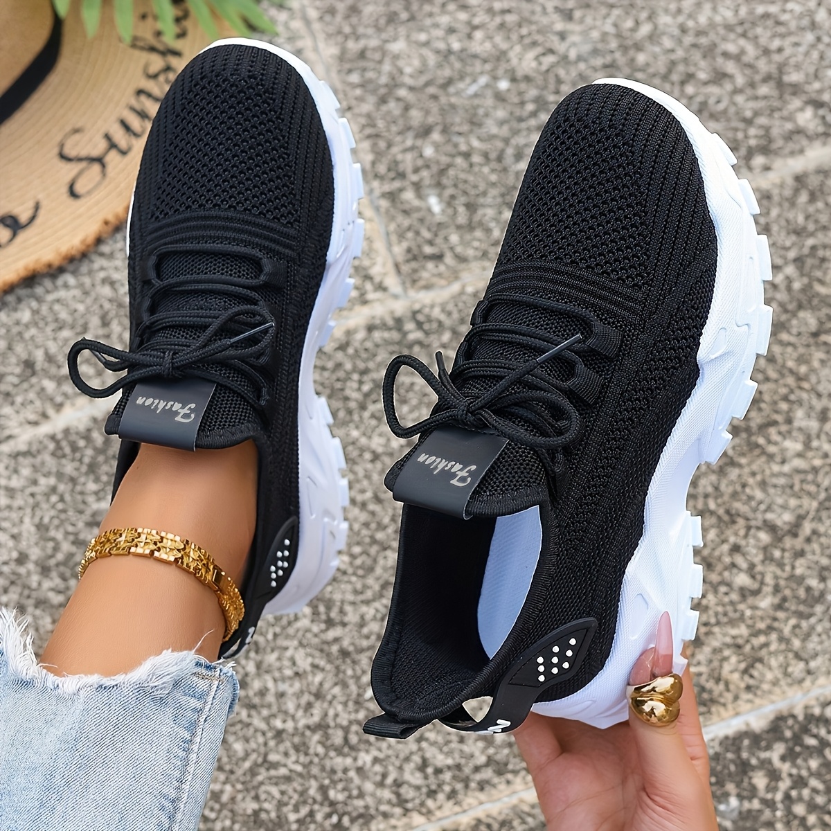 Sewing Garment - Breathable Knit Sneakers Fashion Comfortable Slip