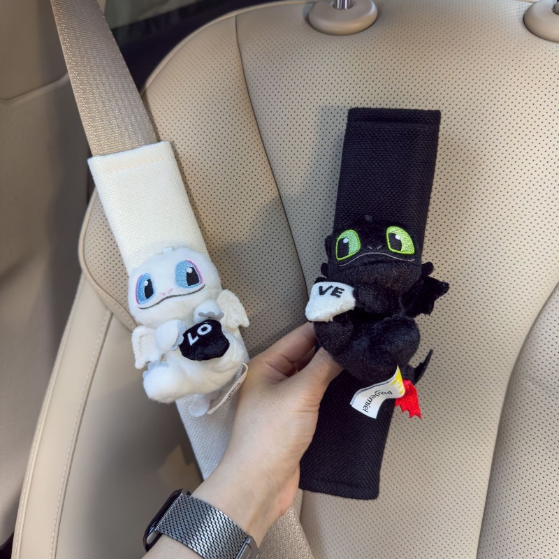 New How to Train Your Dragon T - مراجعة Shoulder Pad Set In وسعره