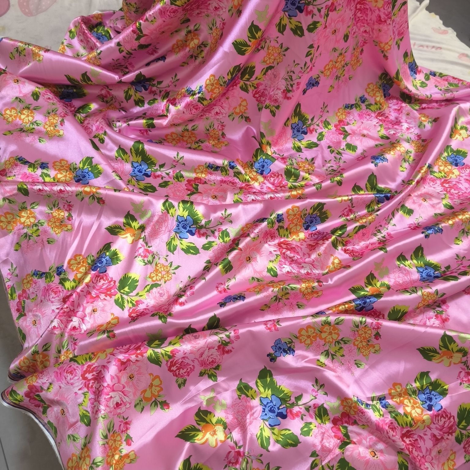 Satin Fabric Cloth without Ove - مراجعة Sewing And Textile وسعره
