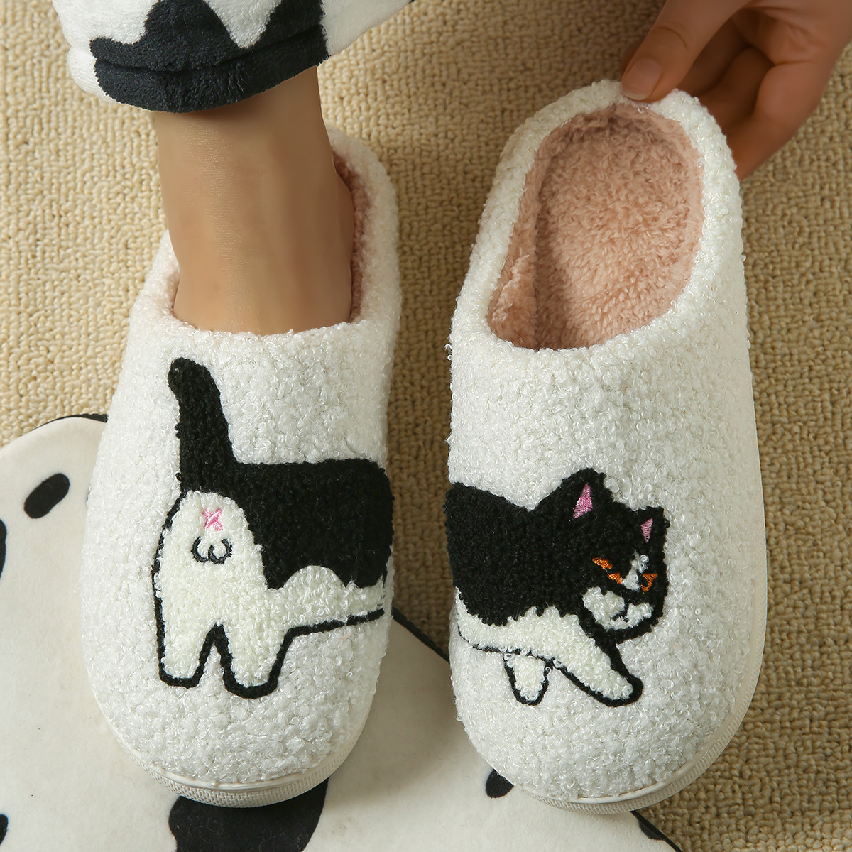 Winter Plush Cute Dachshund Em - مراجعة Sewing Garment وسعره