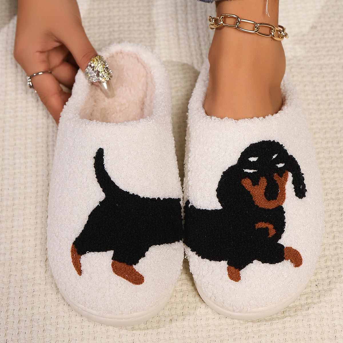Winter Plush Cute Dachshund Em - مراجعة Sewing Garment وسعره
